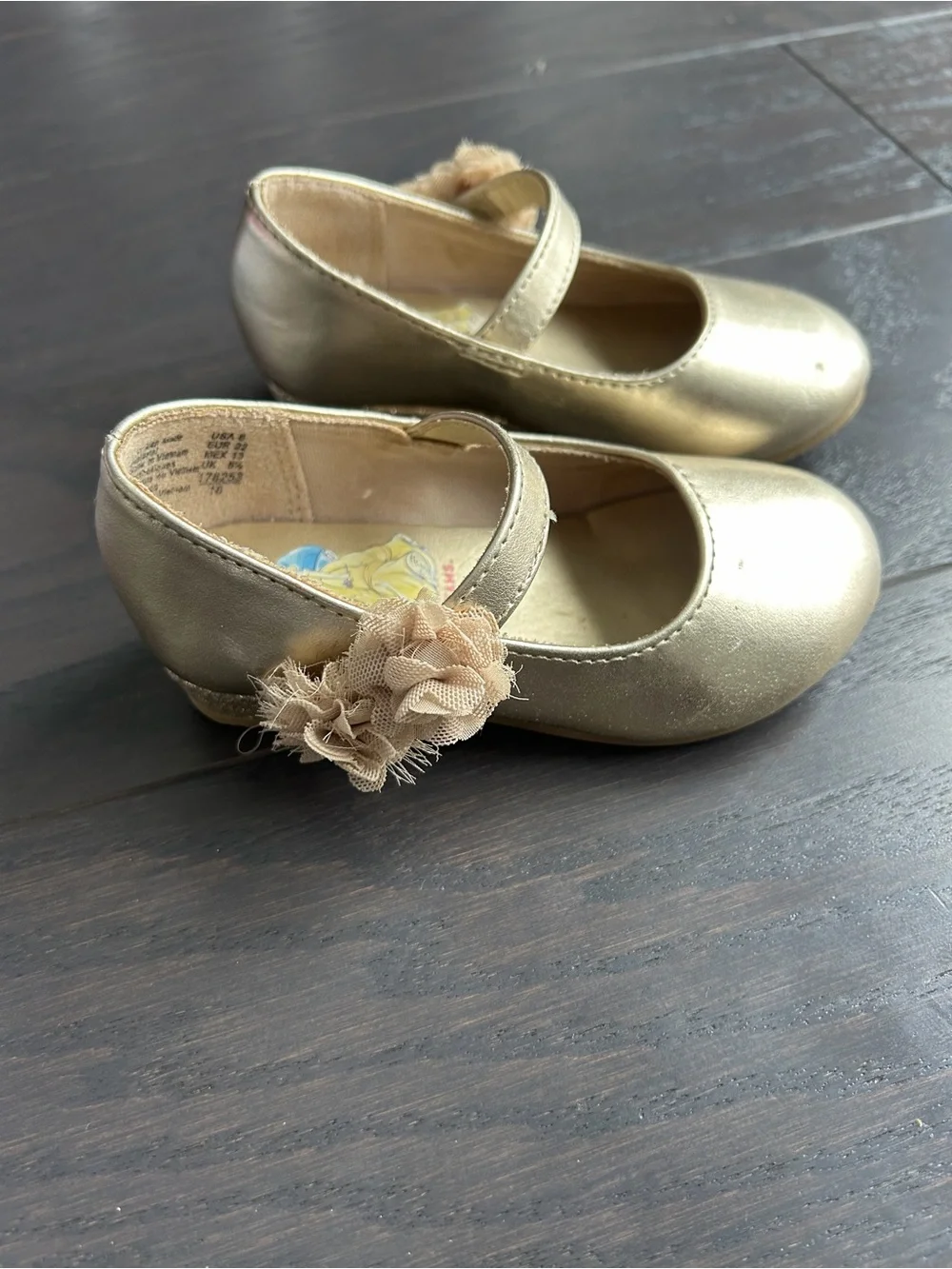 Disney Girls Metallic Gold Mary Jane Dress Shoes with Floral Accent